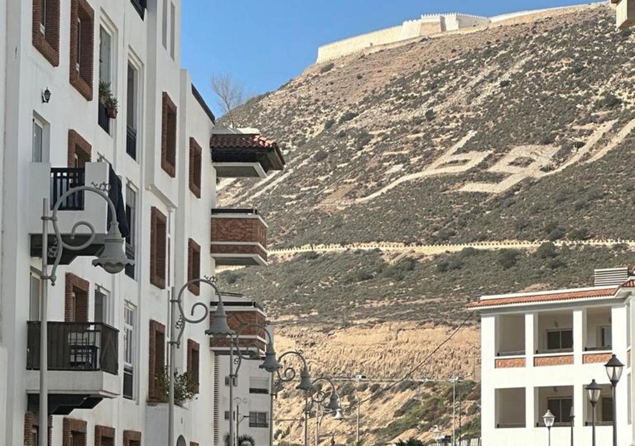 Magnifique appartement à la Marina Agadir Exterior foto