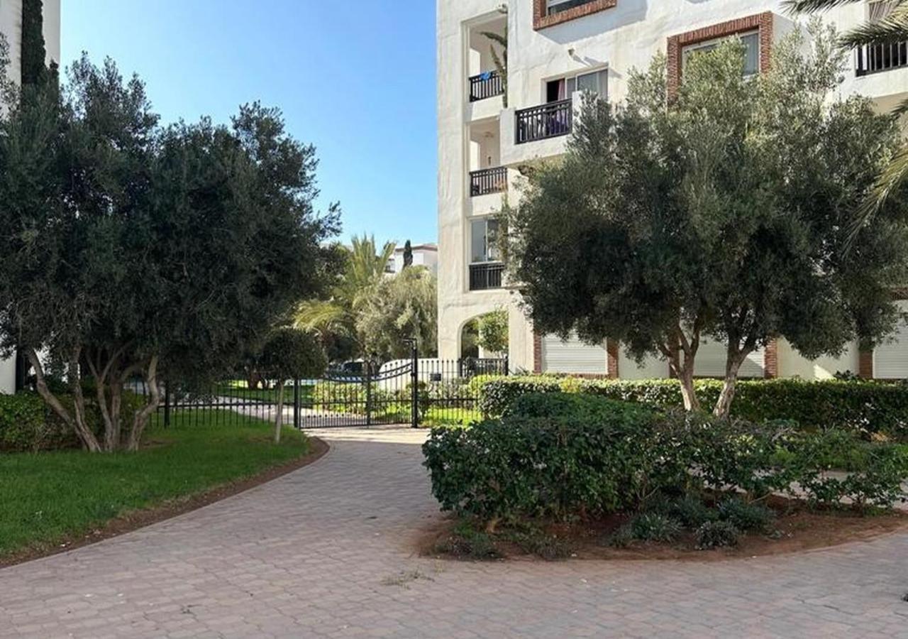 Magnifique appartement à la Marina Agadir Exterior foto